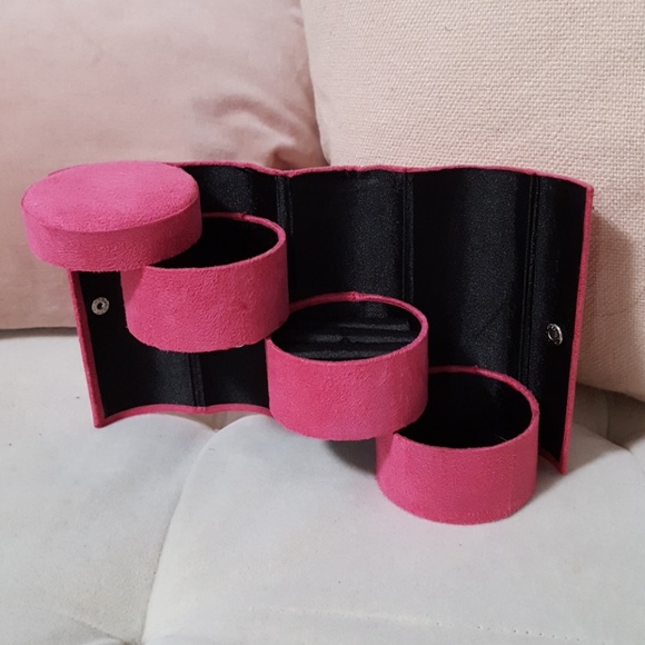 Jewelry - Jewelry Case Jewelry - Jewelry Case